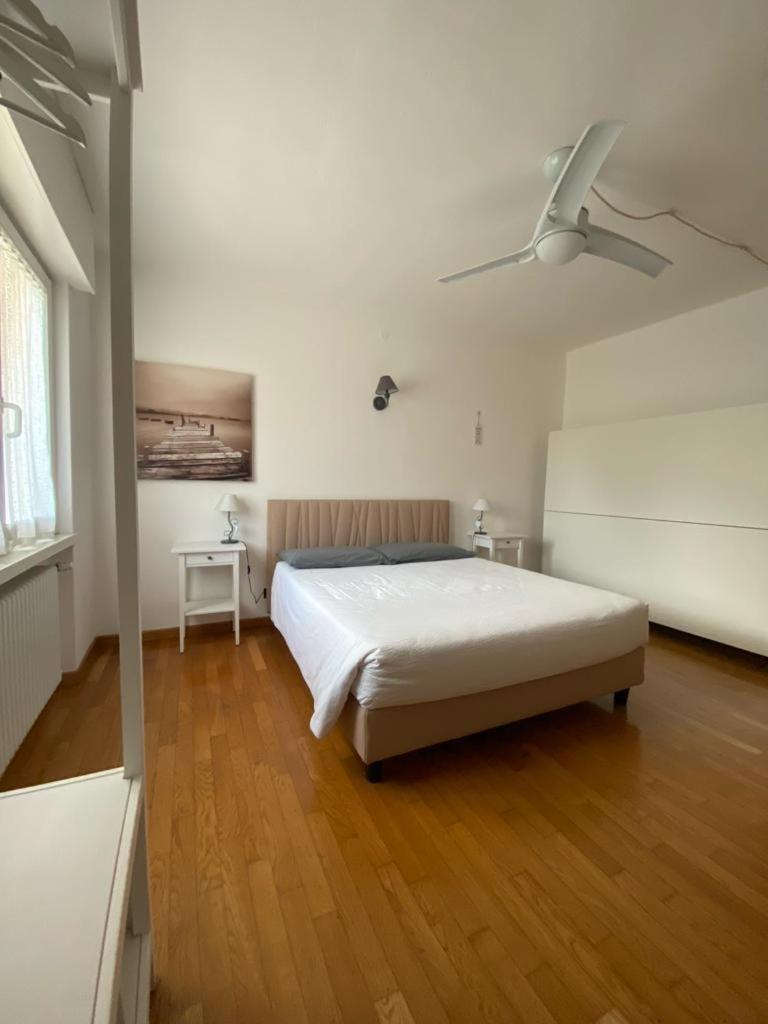 Bed And Breakfast Anna Isera Dış mekan fotoğraf
