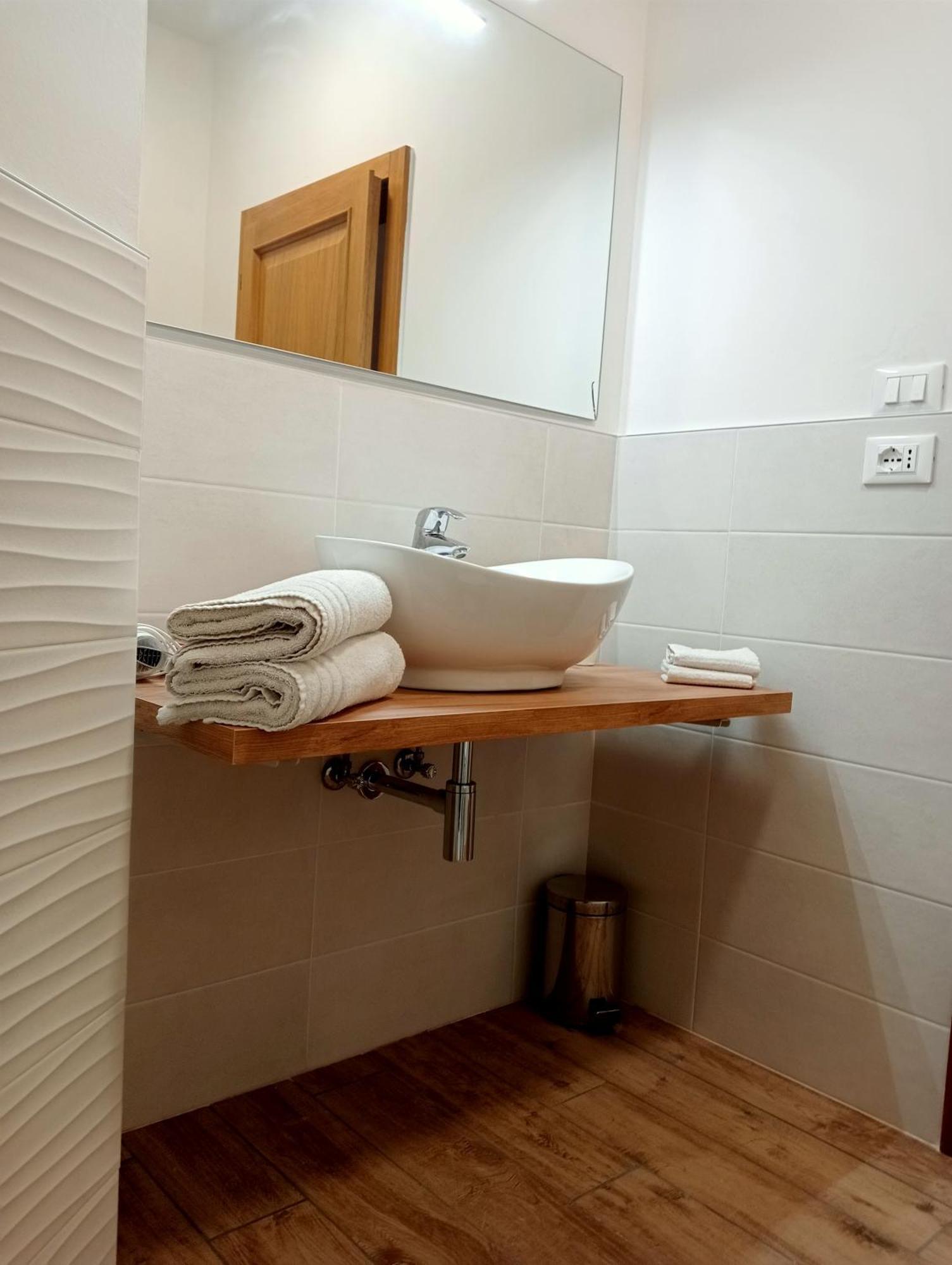 Bed And Breakfast Anna Isera Dış mekan fotoğraf