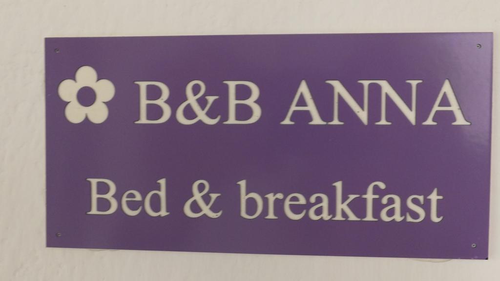 Bed And Breakfast Anna Isera Dış mekan fotoğraf